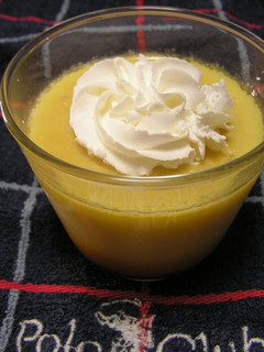 A picture of Simple & Jiggly Egg Custard Pudding.