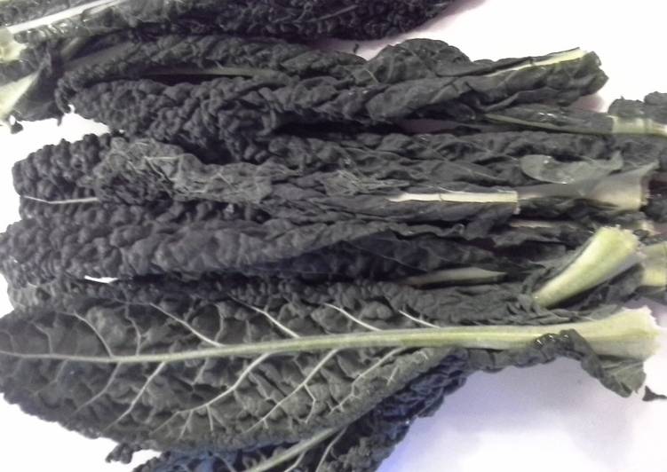 Insalata di cavolo nero