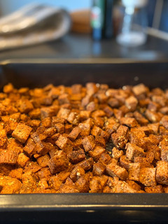 A picture of Za’tar croutons.