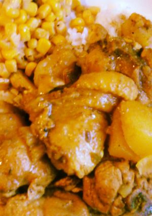 A picture of Bahamian Curry Chicken! 242.