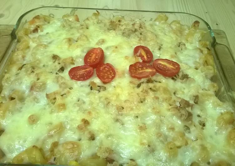 How to Prepare Speedy Tuna Pasta Bake