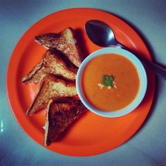 A picture of Indian Style Creamy Tomato Soup.