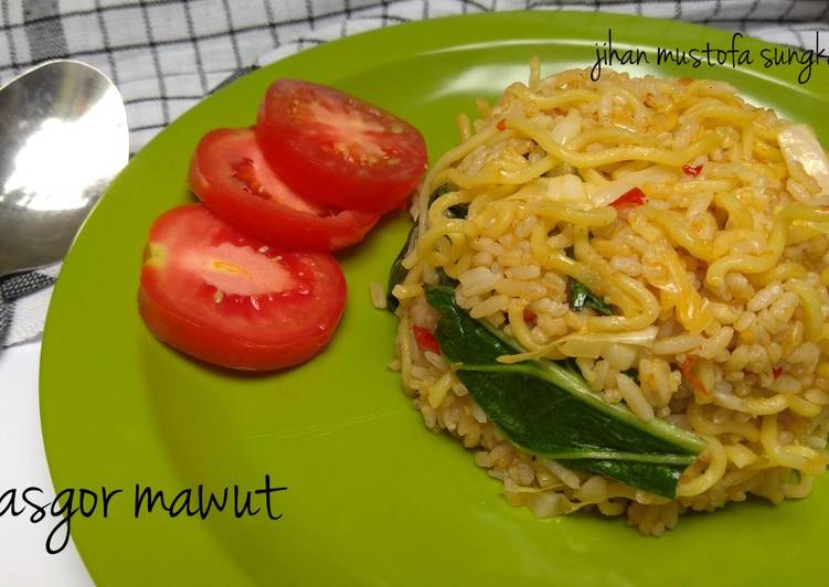 Nasi goreng mawut #berburucelemekemas
#resolusi2019