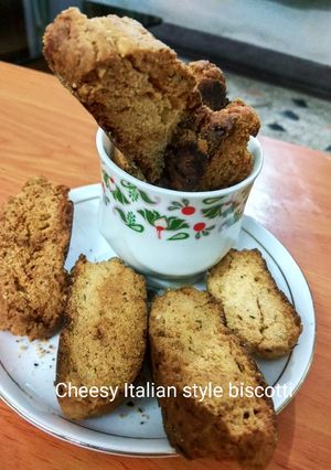 A picture of Cheesy Italian style biscotti.