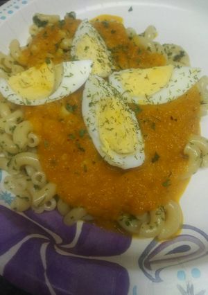 A picture of Roasted Bell Pepper Sauce over Pasta.