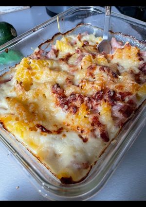 Une photo de Gratin de pâtes / lardon / Cabicou