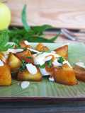 Queso mató con manzana caramelizada al vermut