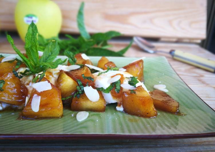 Queso mató con manzana caramelizada al vermut