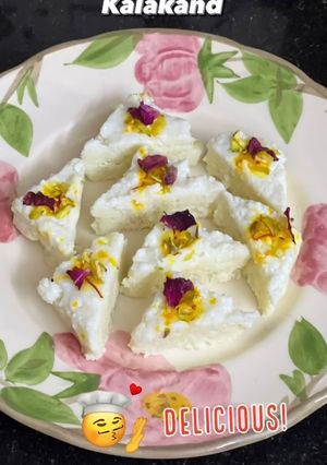 A picture of Paneer Burfi { kalakand }.