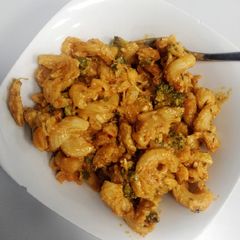 A picture of Creamy Chicken and Pasta.