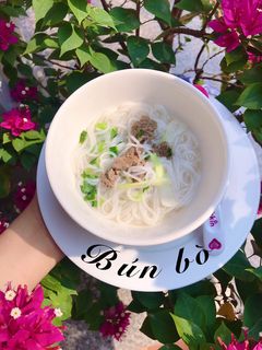 Hình của món Bún bò phiên bản em bé.