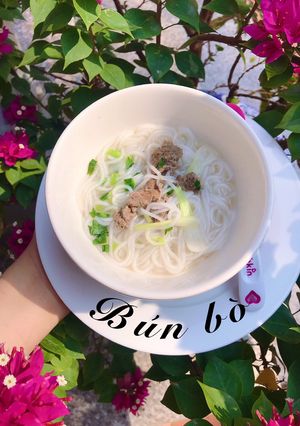 Hình của món Bún bò phiên bản em bé.