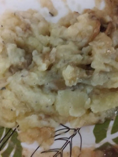 A picture of Rosemary mashed potatoes.