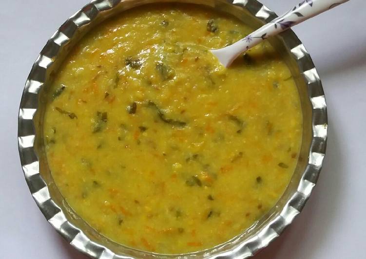 How to Prepare Speedy Moong dal and spinach