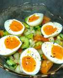 Eatclean- Salad Dưa Leo, Cà Chua, Hành Tây Và Trứng Lòng Đào