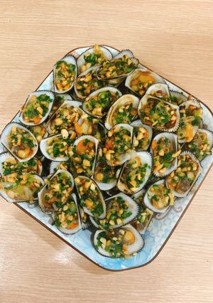 Hình của món Sò lông nướng mỡ hành.
