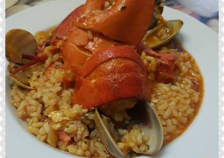 Arroz con bogavante