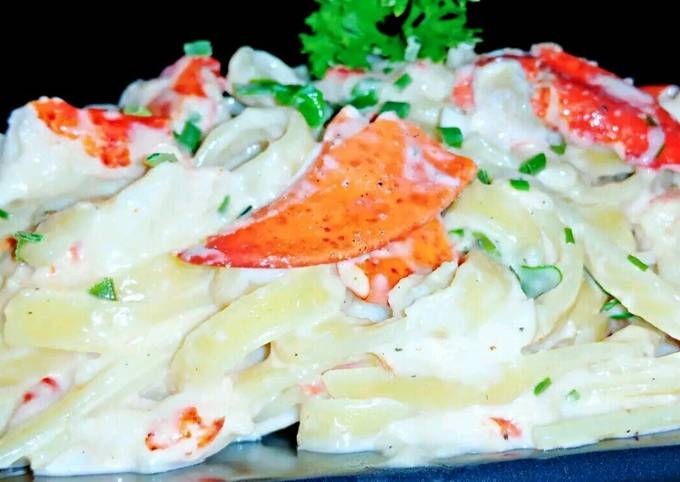 Recipe of Homemade Mike&#39;s Easy Garlic Lobster Linguine