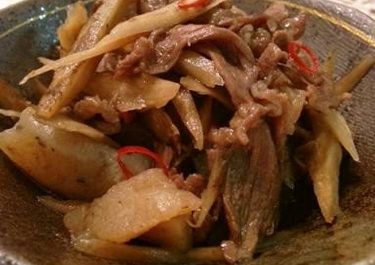 Simmered Beef and Burdock Root with Konnyaku