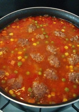 A picture of Albondiga soup.