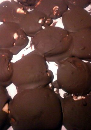 A picture of Granny's Perfect peppermint patties.