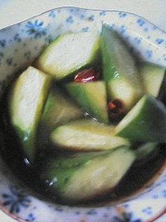 A picture of Chinese-style Cucumbers.