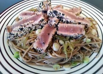 Easy Making Recipe Pan Seared Tuna Steak with Seaweed Salad and Soba Noodles Delicious