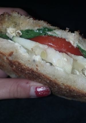 A picture of Garden Veggie Sammies.