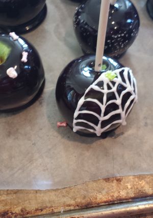 A picture of Caramel apples..