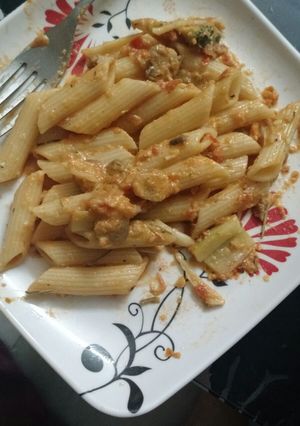 A picture of Penne Arabiatta.
