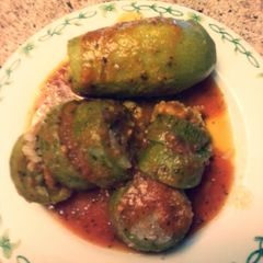 A picture of Kousa squash.