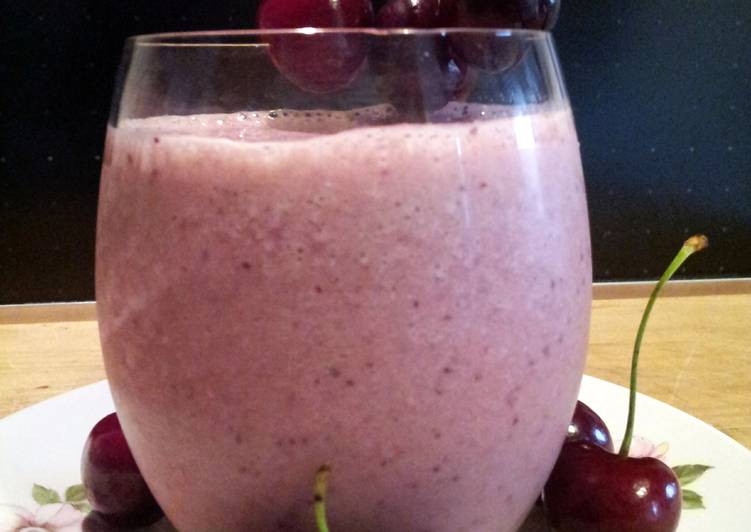 Recipe of Super Quick AMIEs Banana Cherry Smoothie