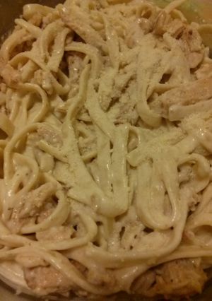 A picture of Nikki's Quick and Velvety Alfredo Sauce.