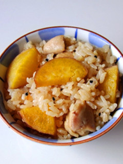 A picture of Rice with Sweet Potato and Chicken.