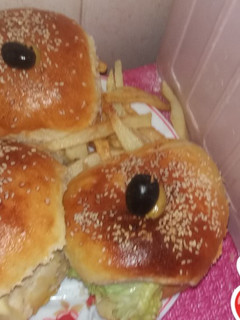 صورة لوصفة برغر بعجينة سحرية