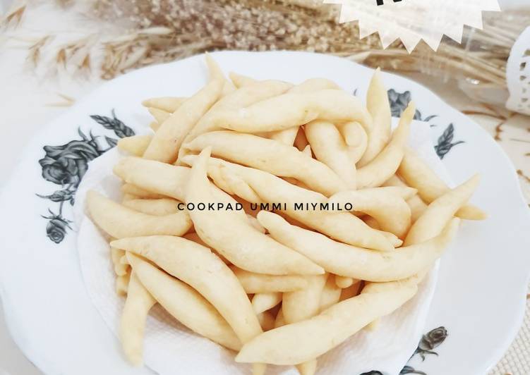 Cara Membuat Stick Gabus Keju Praktis