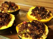 A picture of acorn squash