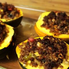 A picture of Maple Sausage Stuffed Acorn Squash.