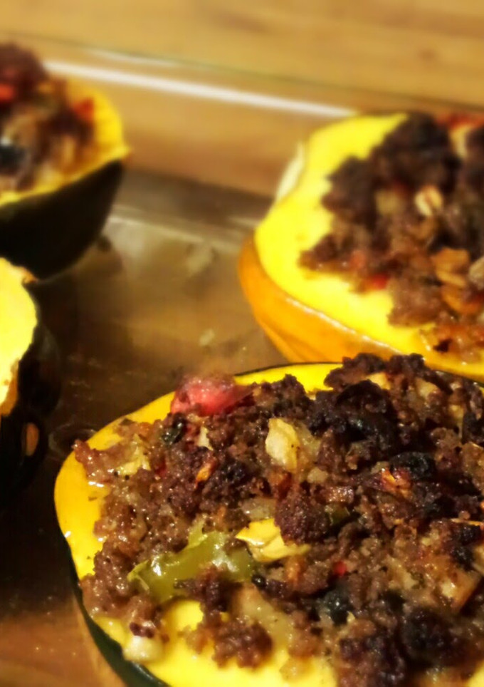 A picture of Maple Sausage Stuffed Acorn Squash.