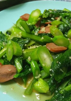 A picture of Stir-fry Chye Sim with Oyster Sauce.
