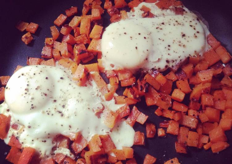 Simple Way to Prepare Quick Sweet potato hashbrowns And eggs