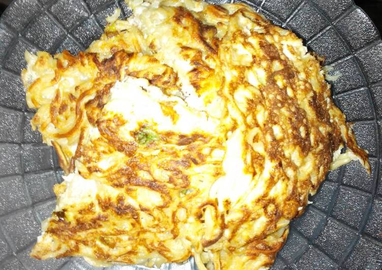 Bagaimana Membuat Omelette mie telur tanpa minyak, Lezat Sekali