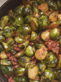 A picture of Spicy Brussels Sprouts with Garlic and Bacon.