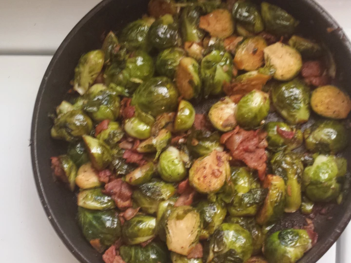 Recipe Spicy Brussels Sprouts with Garlic and Bacon which Delicious