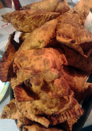 A picture of pizza empanadas II.