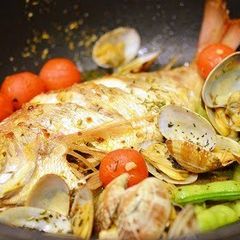 Orata all'acqua Pazza (Poached Sea Bream) A picture of Orata all'acqua Pazza (Poached Sea Bream).