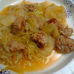 A picture of Cabbage with porcupine balls.