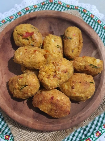 Langkah Mudah untuk Membikin Resep Mendol tempe ala fe yang Sempurna Anti Ribet, Mantap