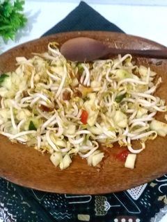 Foto resep Reuceuh Taoge Bonteng
