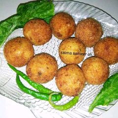 A picture of Potato cheese balls.